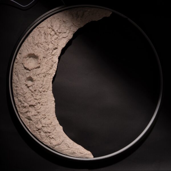LED Crescent Moon Wall Lamp, Art Decor Wall Lighting for Indoor/Outdoor - Image 3