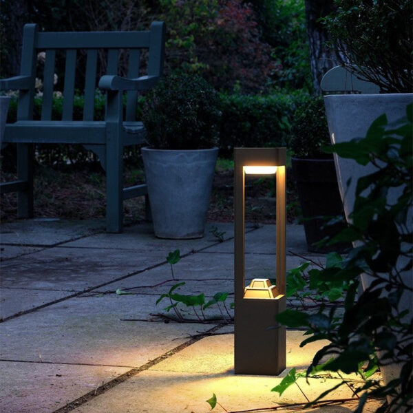 Solar Powered Outdoor Landscaping Path Lights - Image 4